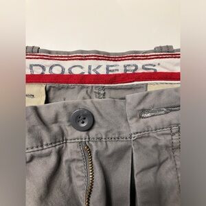 Men’s Dockers Charcoal Gray Pants